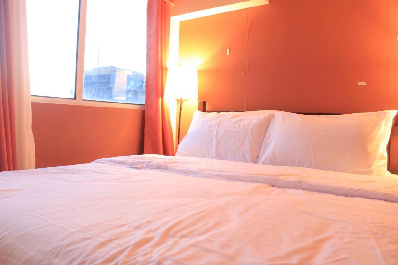 A2J Bgc Luxury 2Br Loft Near Burgos Circle, Malls Manilla Buitenkant foto